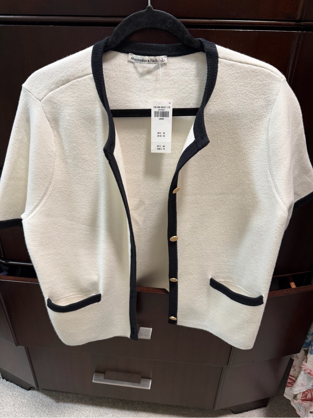 Abercrombie & Fitch Cream Short-Sleeve Cardigan with Black Trim